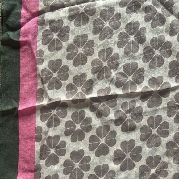NEW Kate Spade Scalloped Black & White Stripe Wool Scarf  Kate Spade striped Spade Scarf‎